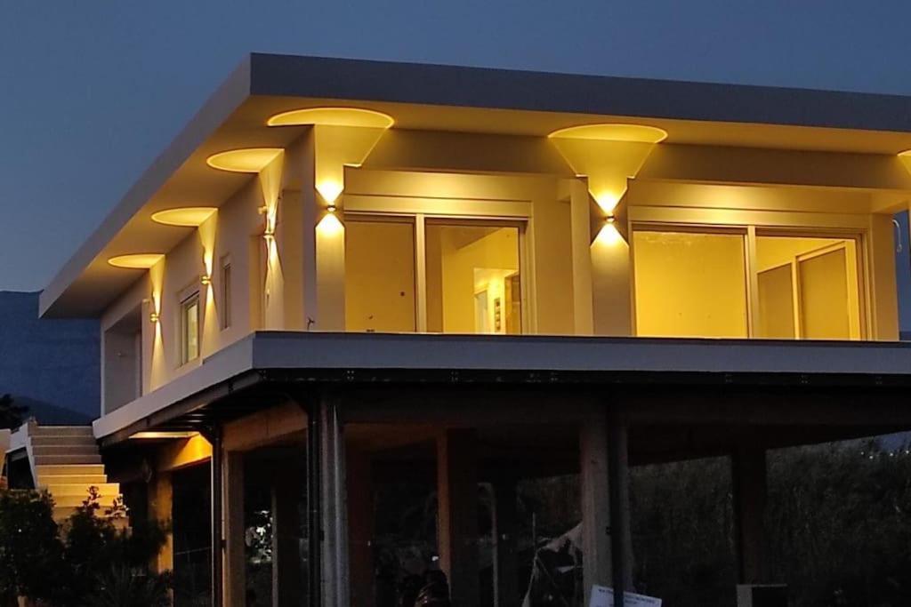 Eleni Apartment Kokkinos Pirgos Ngoại thất bức ảnh