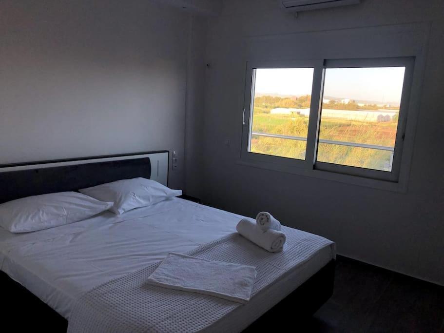 Eleni Apartment Kokkinos Pirgos Ngoại thất bức ảnh